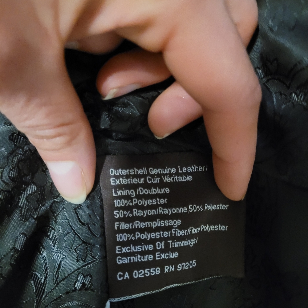 Perfect black leather jacket - Picture 9 of 10